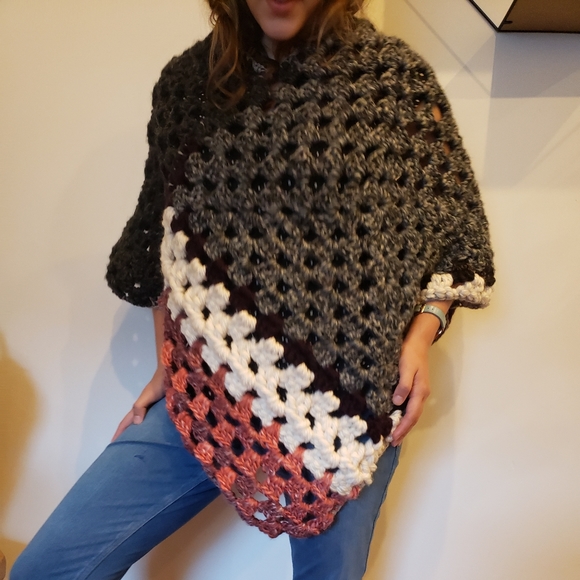 Sweaters - Autumn Colors Poncho